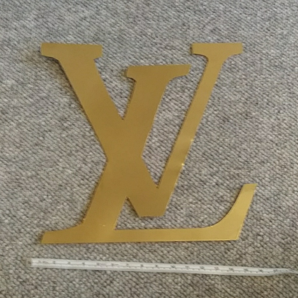 Gold sign
